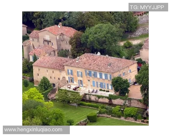 法国足球明星豪宅揭秘奢华生活背后的故事与设计理念